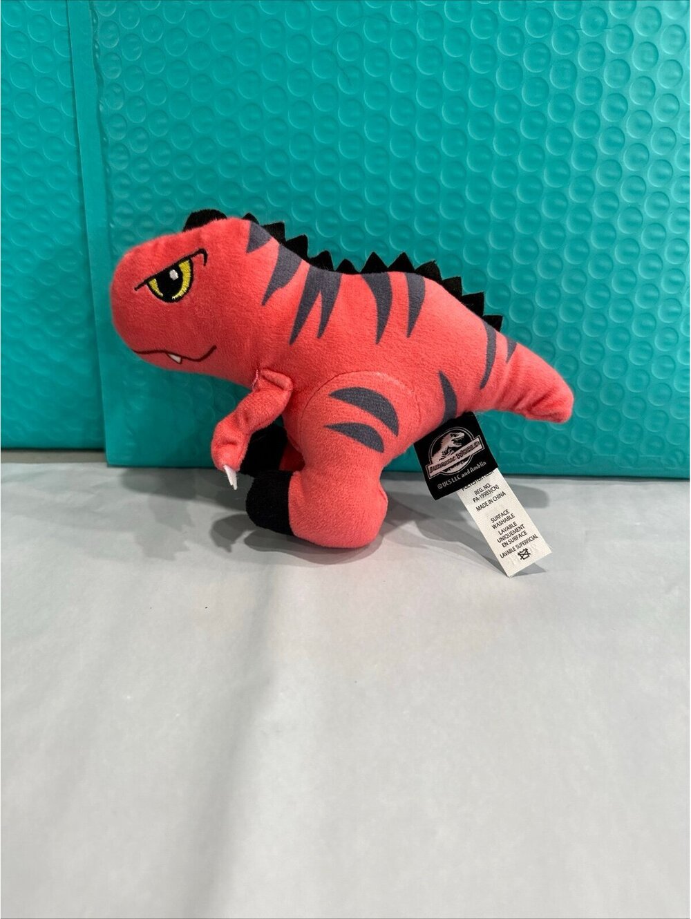 Jurassic World Dominion Carnotaurus Dinosaur Sound Plush Jurassic Park 2022 5”